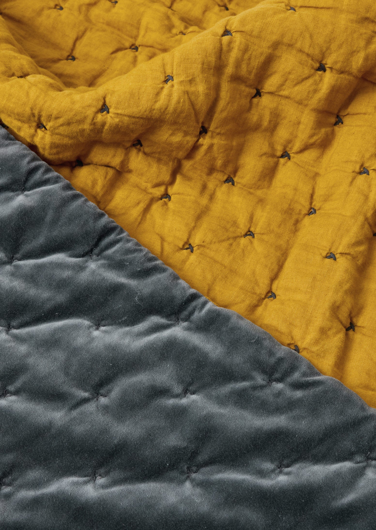 Contrast Colour Organic Velvet Quilt | Slate/Lichen - Image 5