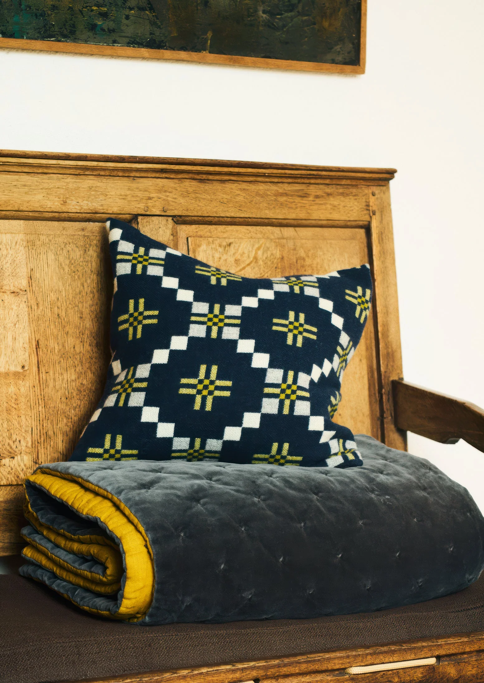 Contrast Colour Organic Velvet Quilt | Slate/Lichen - Image 7