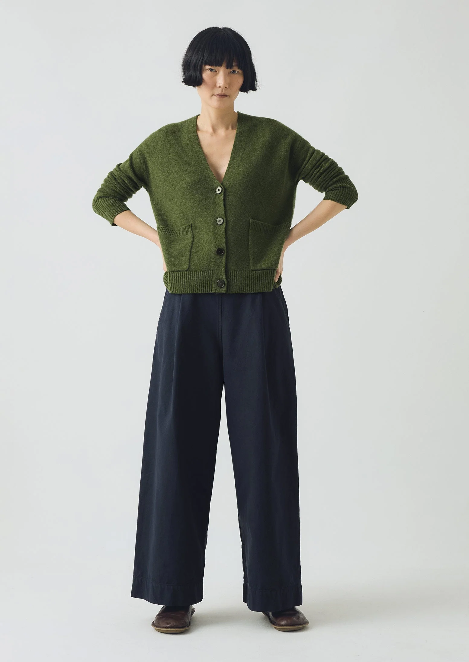 Ffion Wool Cashmere Boxy Cardigan | Lawn Green - Image 3