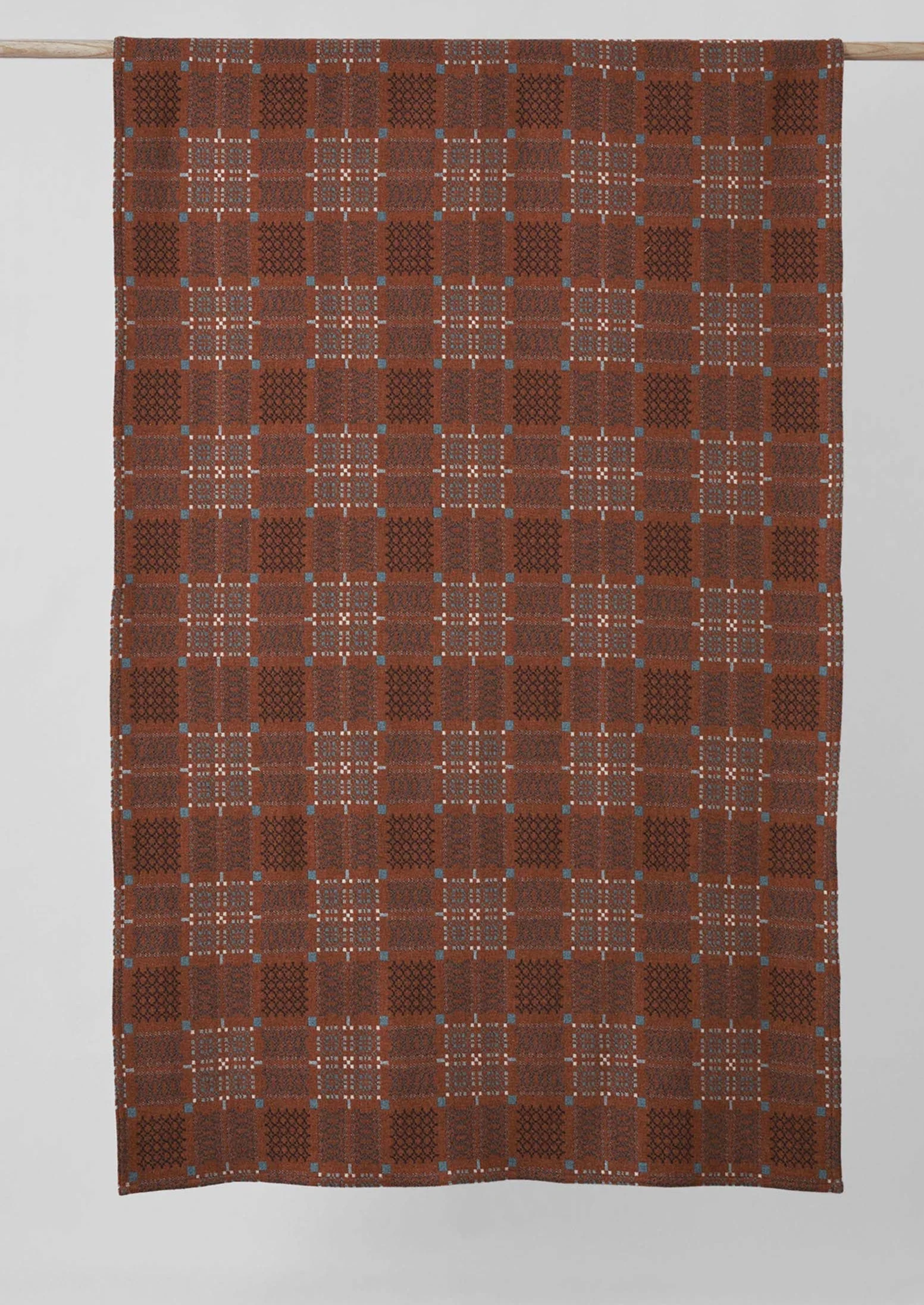 Melin Tregwynt Welsh Blanket | Rust/Topaz - Image 4